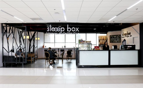 LOUNGE AND COFFEE BAR Sleep Box by Miracle en Bangkok LOUNGE AND COFFEE BAR Sleep Box by Miracle en Bangkok