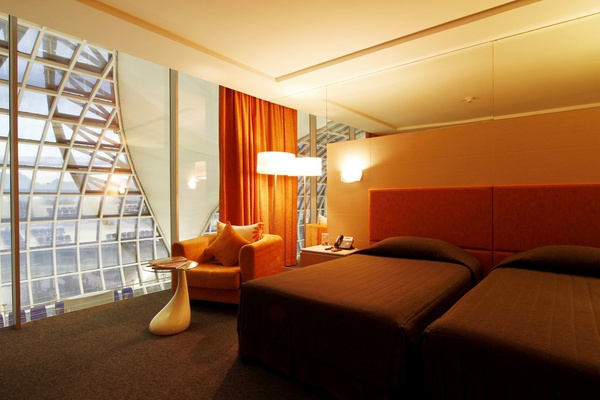 DELUXE ROOM ONLY LIMITED HOURS (09.00-15.00) Miracle Transit Hotel (Temporarily Closed) en Bangkok DELUXE ROOM ONLY LIMITED HOURS (09.00-15.00) Miracle Transit Hotel (Temporarily Closed) en Bangkok
