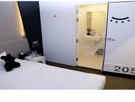 SUPERIOR ROOM 8 HOURS  Sleep box by Miracle en Bangkok