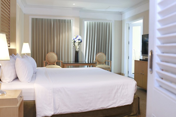 SENIOR DELUXE SUITE Miracle Grand Convention Hotel en Bangkok SENIOR DELUXE SUITE Miracle Grand Convention Hotel en Bangkok