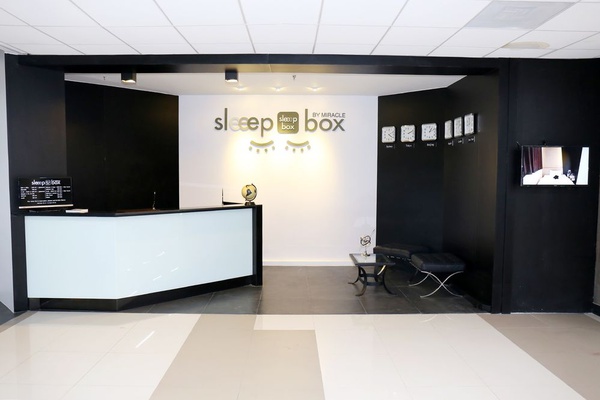 24-hour front desk  Sleep box by Miracle Bangkok