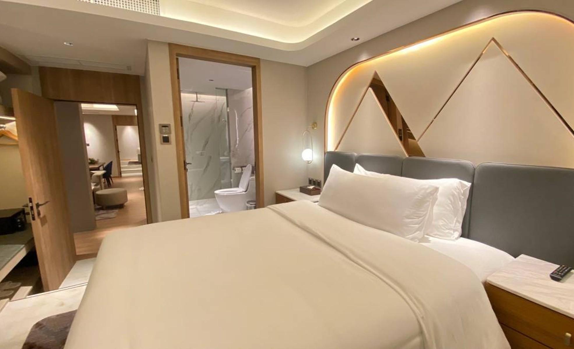 Family Suite Asawin Grand Convention Hotel