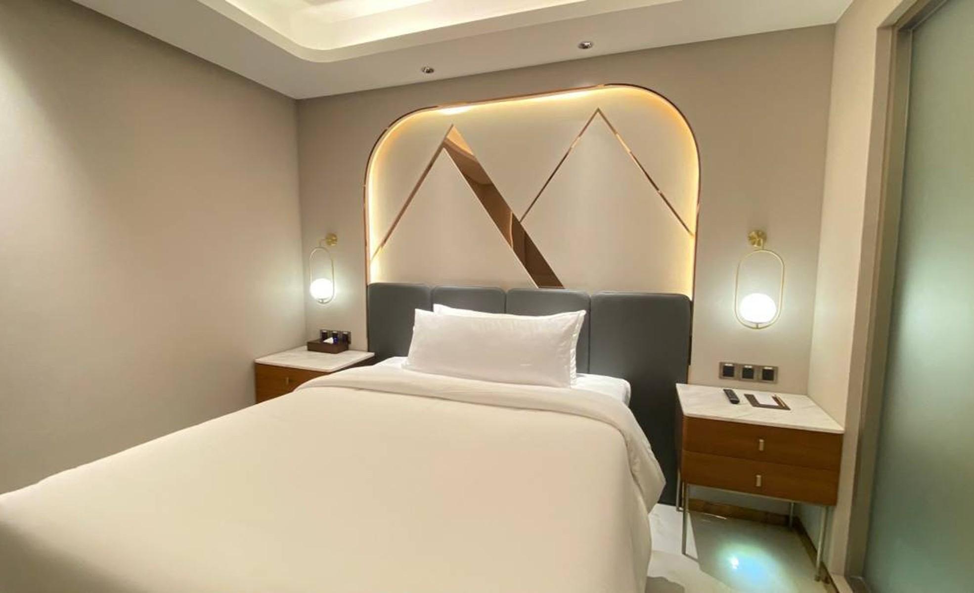 Family Suite Asawin Grand Convention Hotel