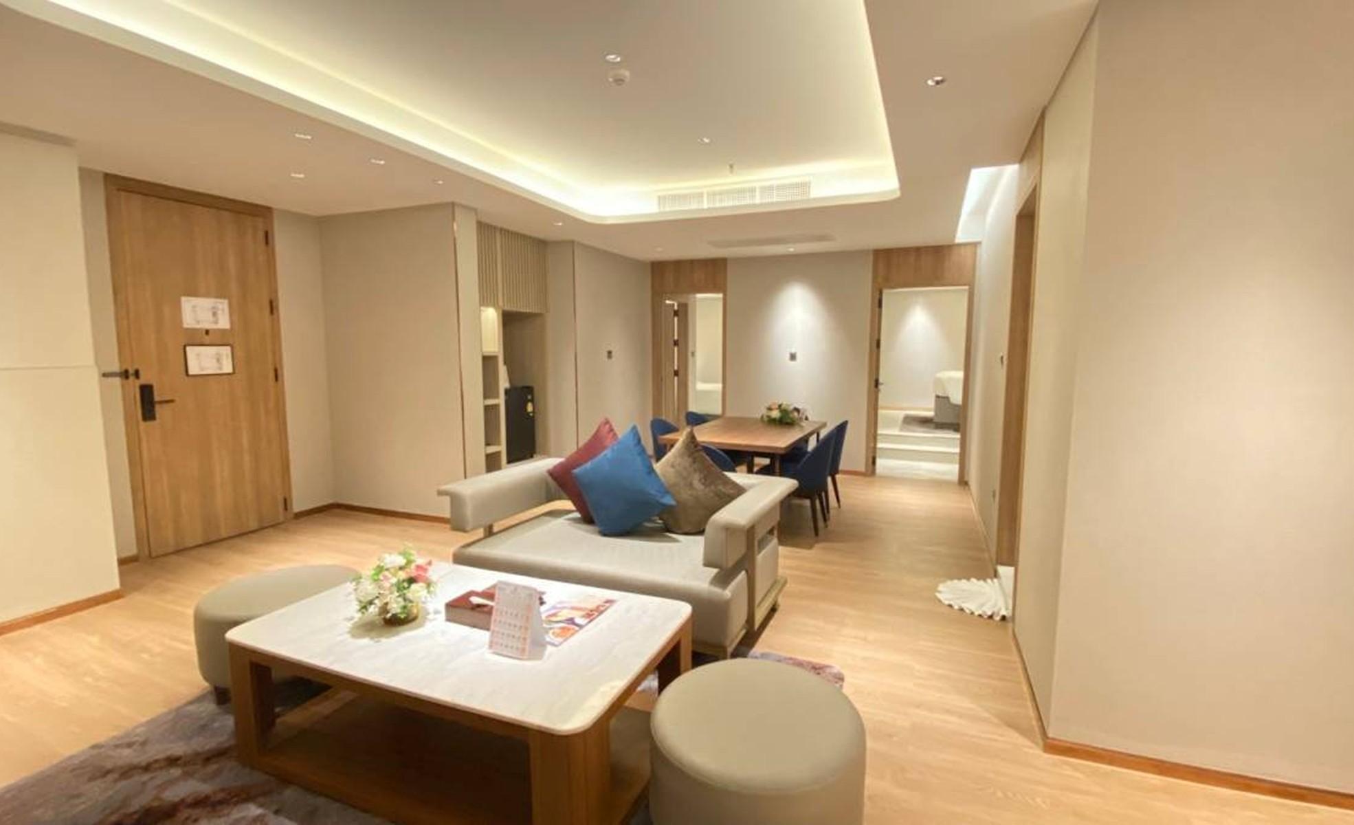 Family Suite Asawin Grand Convention Hotel