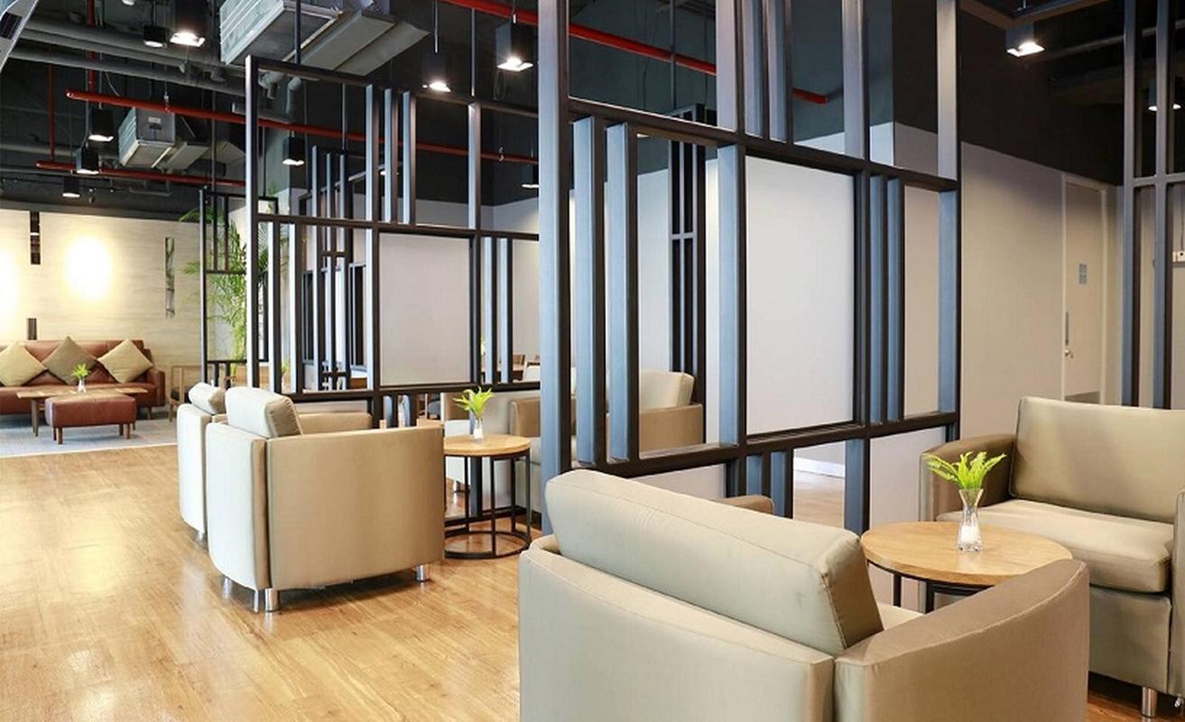 Lobby Sleep Box By Miracle Bangkok