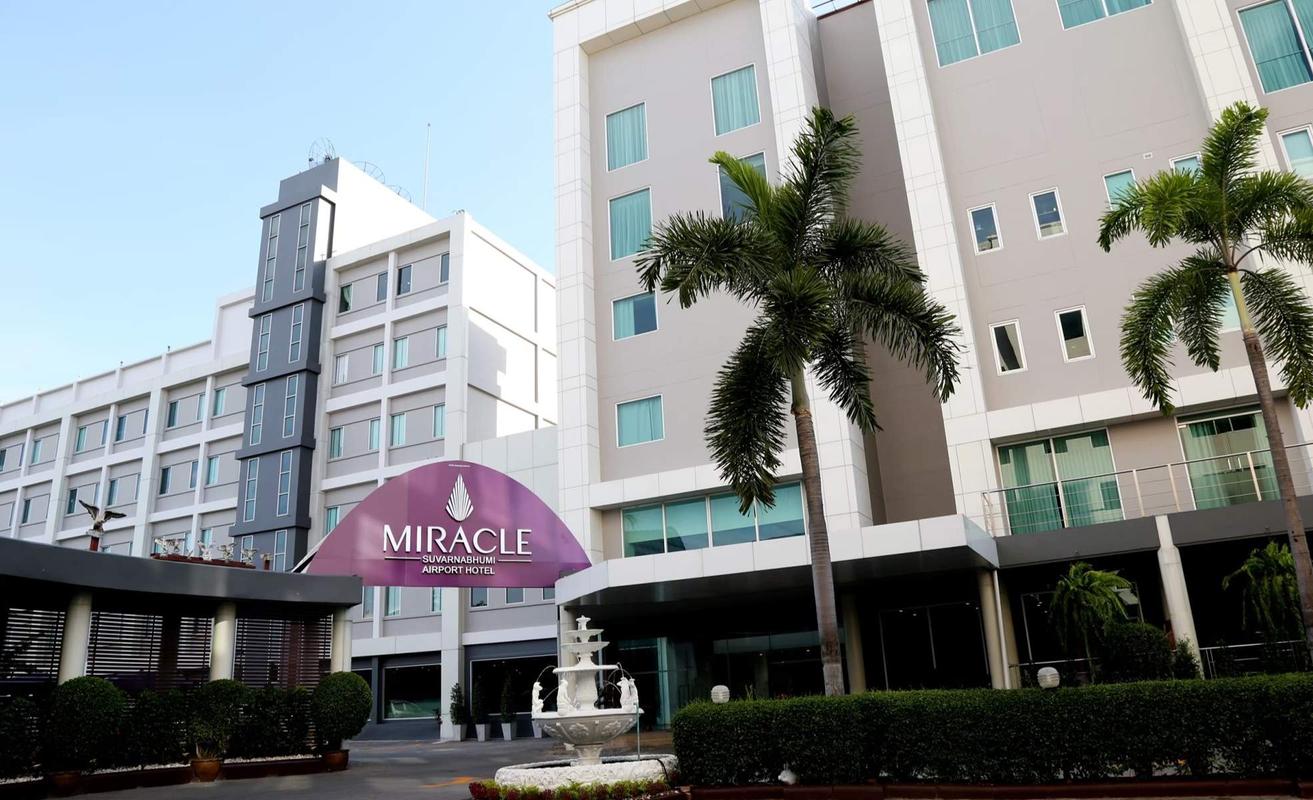 Facade Miracle Suvarnabhumi Airport Facade Miracle Suvarnabhumi Airport Miracle Hotel Group Bangkok
