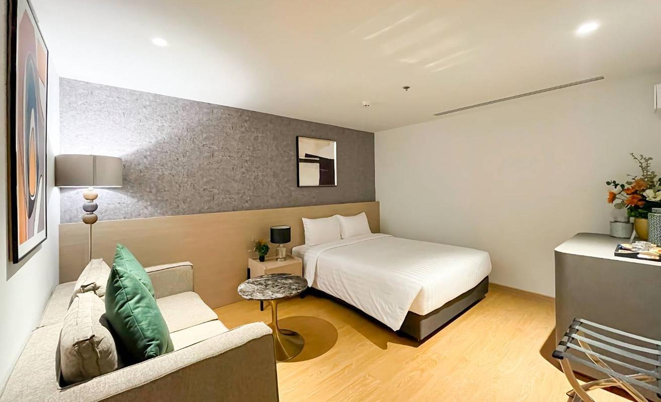 Bedroom Miracle Transit Hotel Bedroom Miracle Transit Hotel Miracle Hotel Group Bangkok