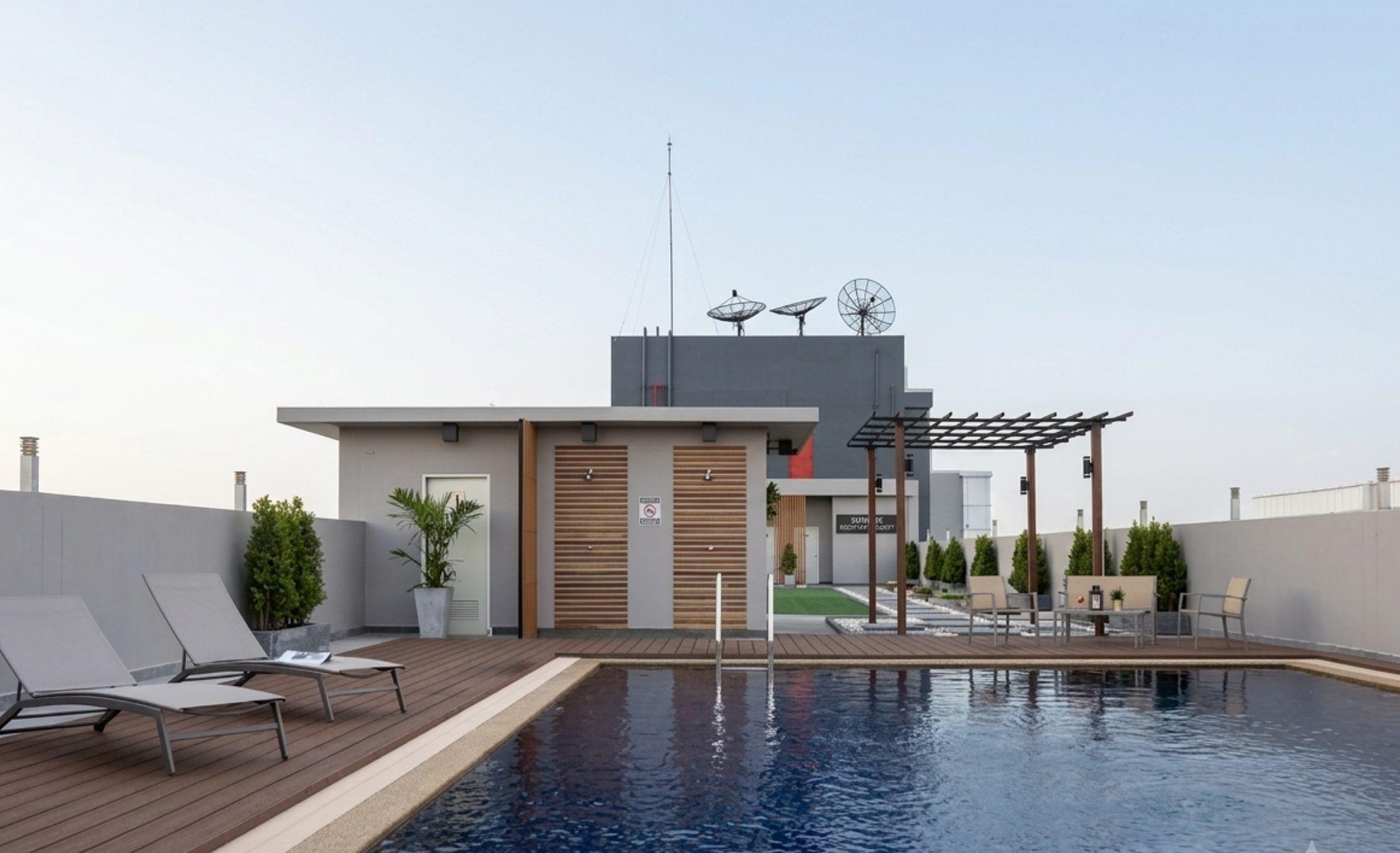 Outdoor swimming pool