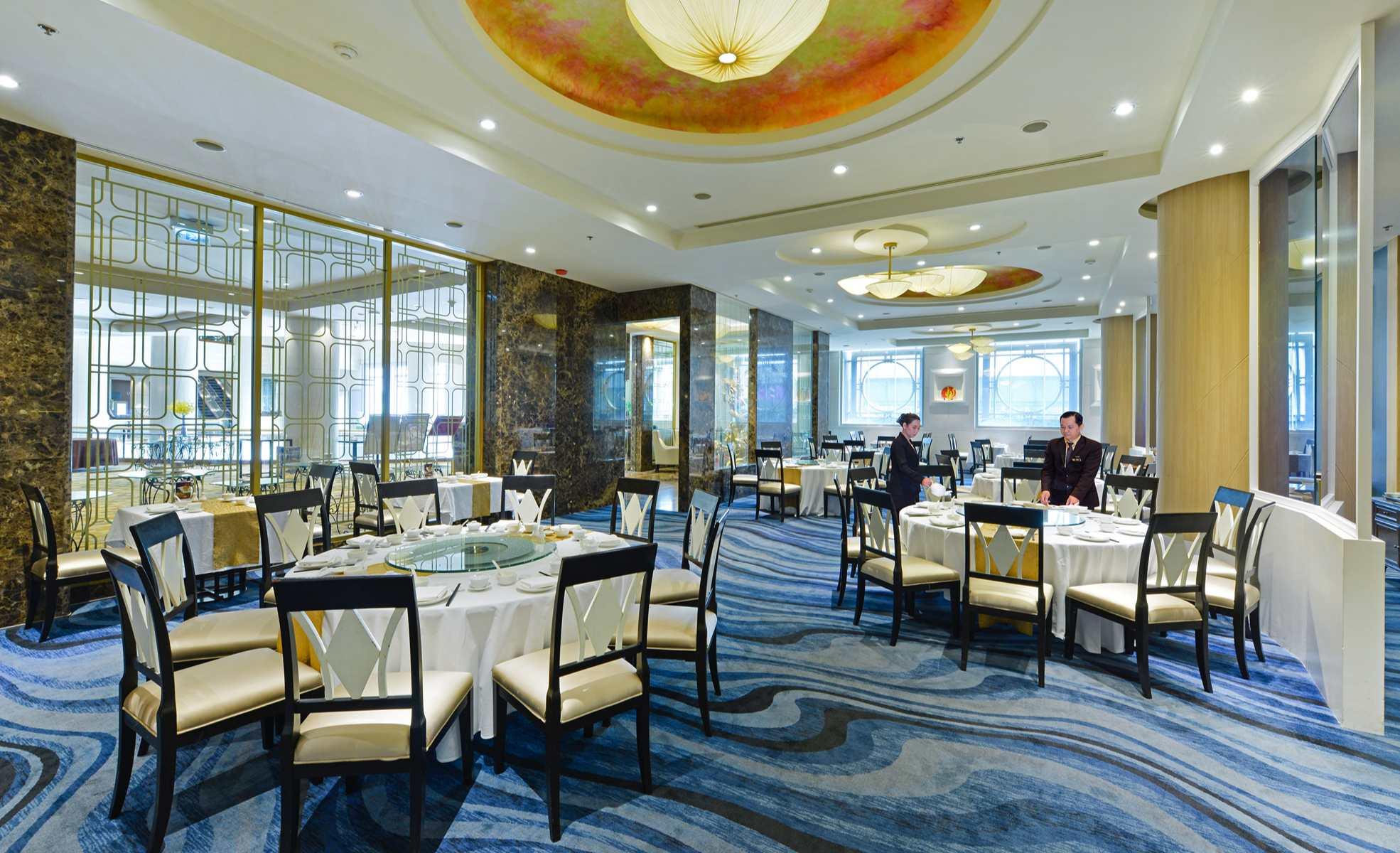 Restaurant Dragon 8 Miracle Grand Convention