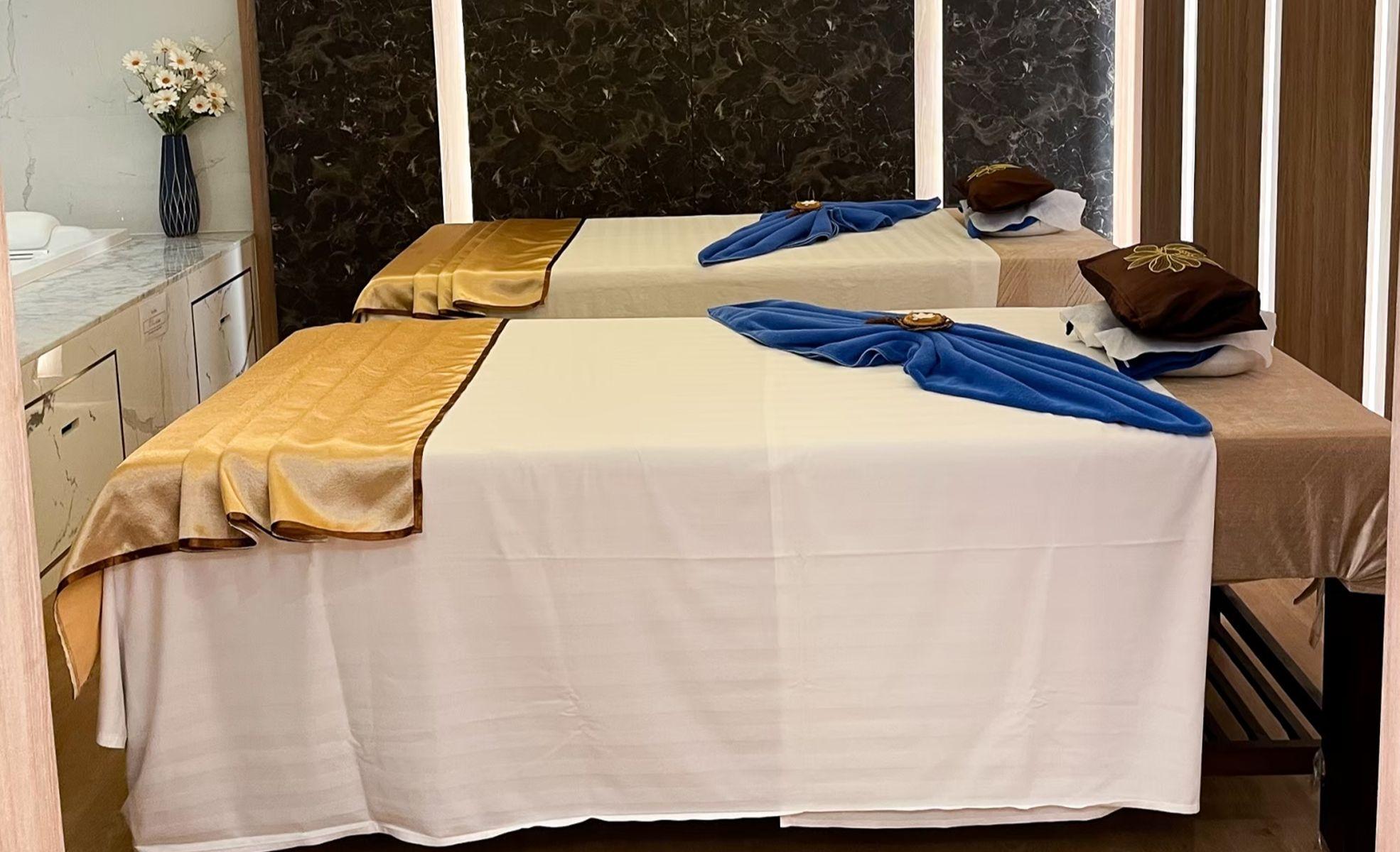 Spa Asawin Grand Convention Hotel