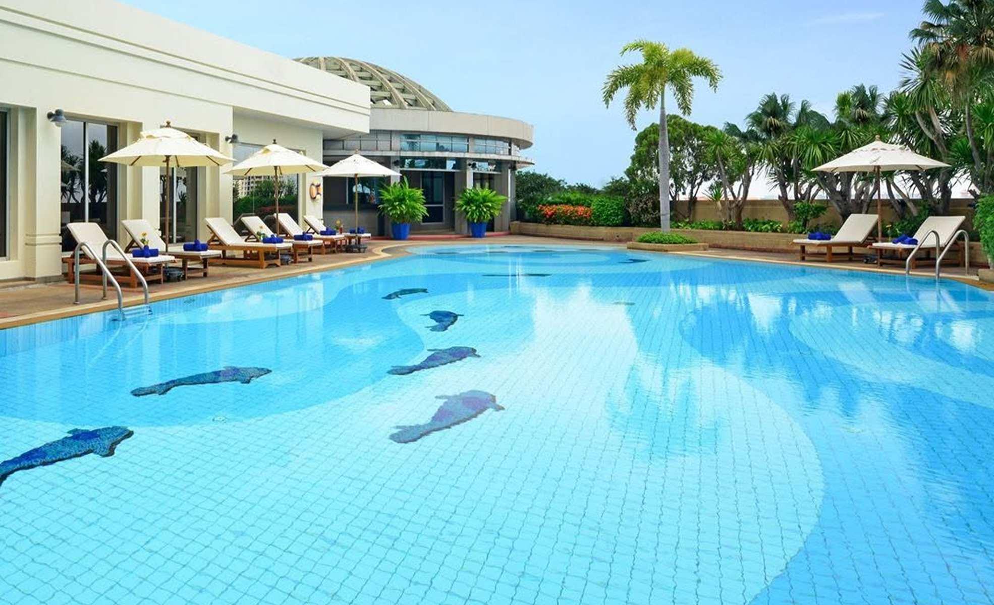 Swimming Pool Grand Miracle Convention Bangkok