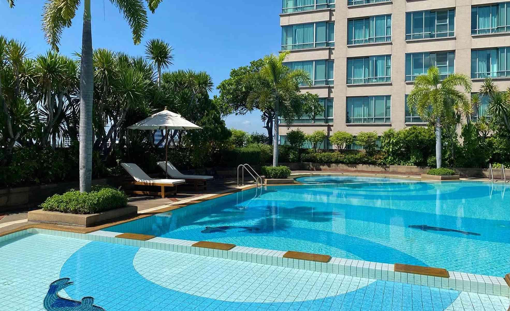 Swimming Pool 2 Grand Miracle Convention Bangkok